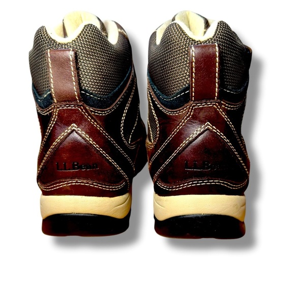 LL Bean Women's, Size 8 Snow Sneaker Artic Grip, Mid Hook and Loop, Dark Brown - Picture 4 of 11